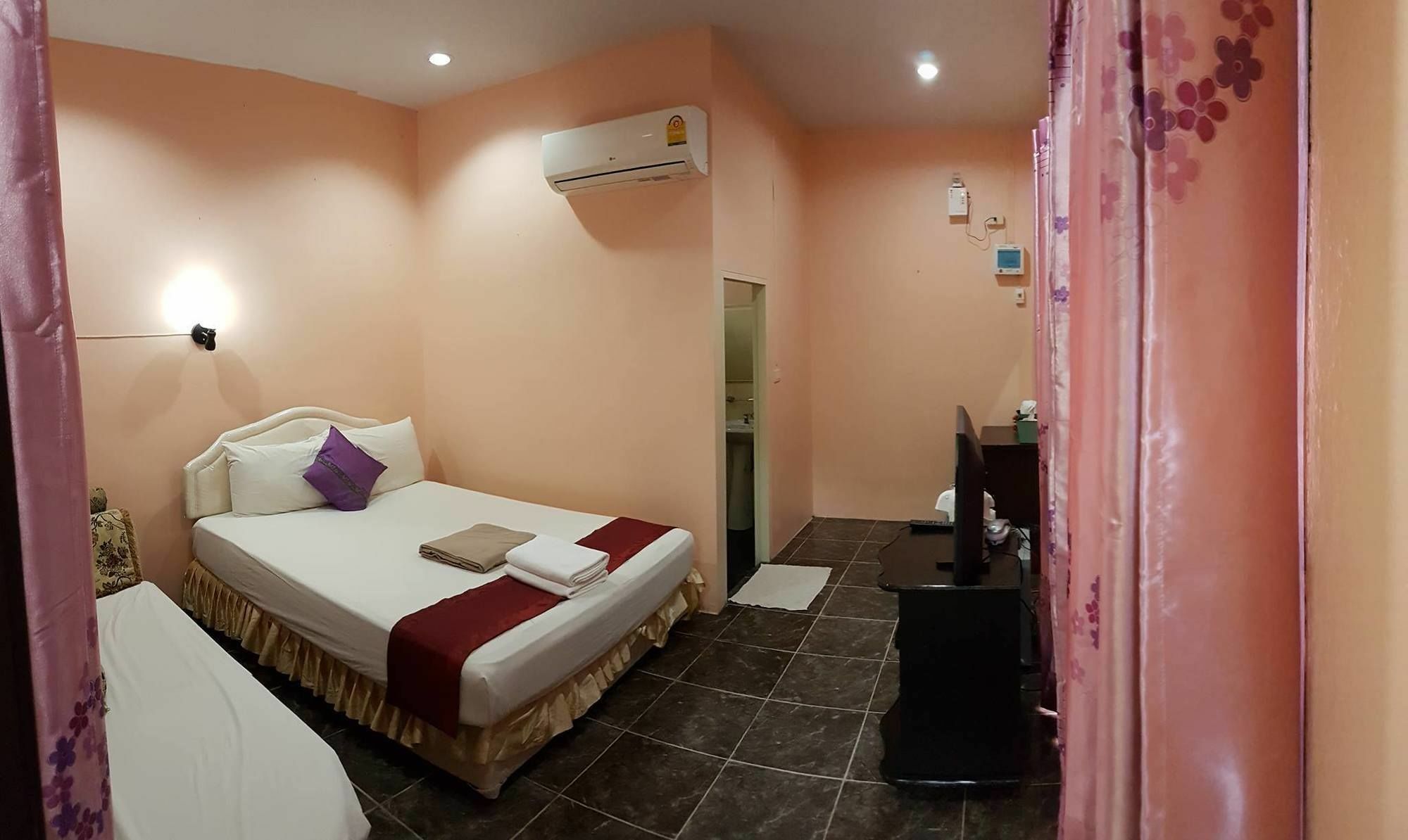 Green Leaf Resort Surin Exterior foto