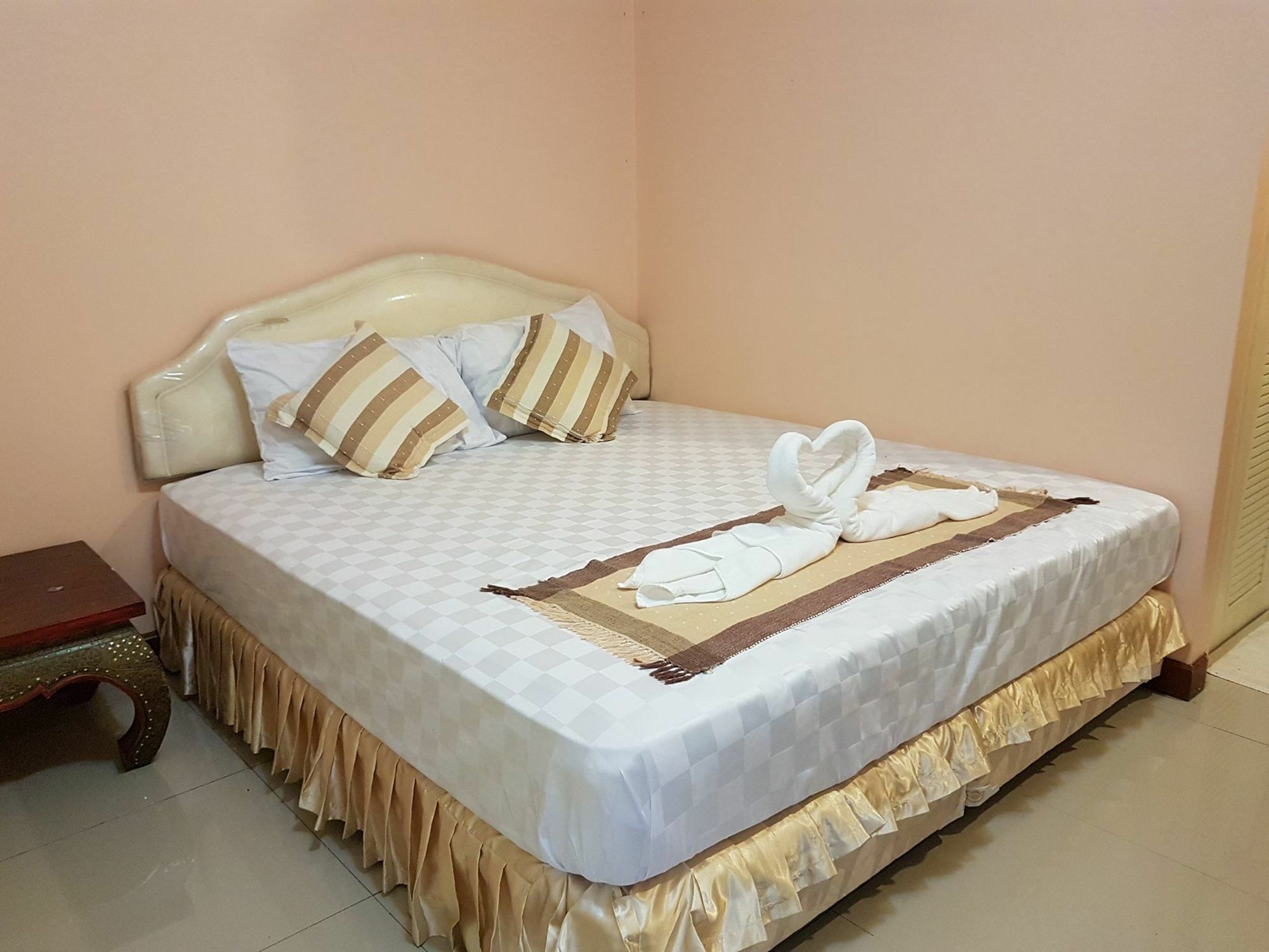 Green Leaf Resort Surin Exterior foto